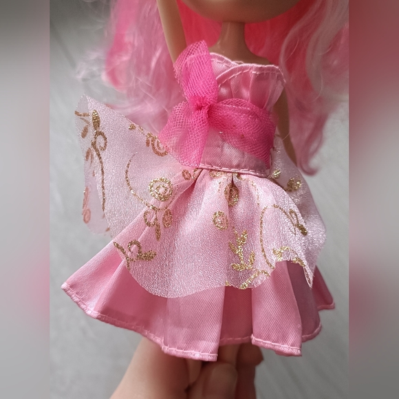 La Dee Da Dolls - Fairytale Dance Dee - Spin Master 2010 - Picture 8 of 8